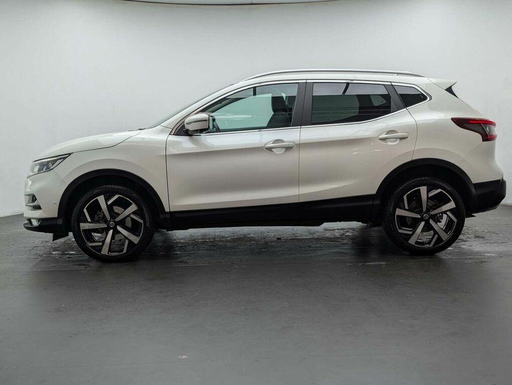 Nissan Qashqai 1.3 Qashqai Tekna Dig-t LM20UXV White #5