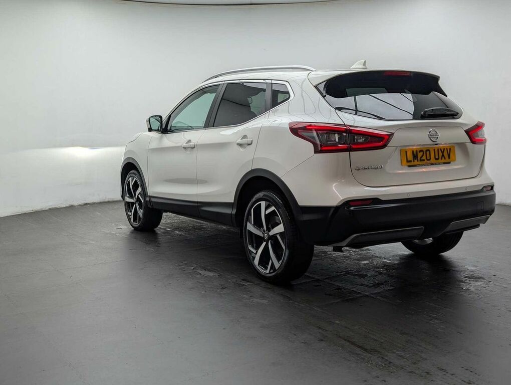 Nissan Qashqai 1.3 Qashqai Tekna Dig-t LM20UXV White #6