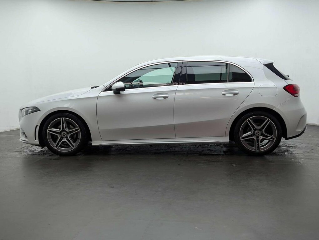 Mercedes-Benz A Class 1.3L Amg Line EA21KYP White #4