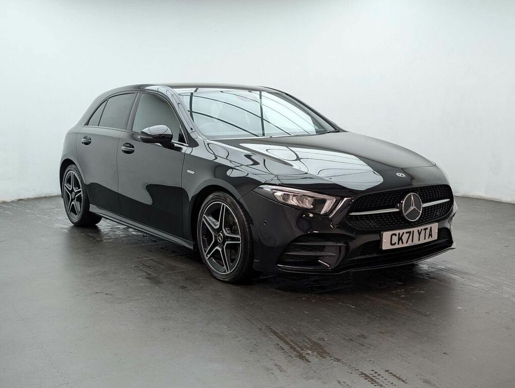 Mercedes-Benz A Class 1.3 A 200 Amg Line Edition Executive CK71YTA Black #2