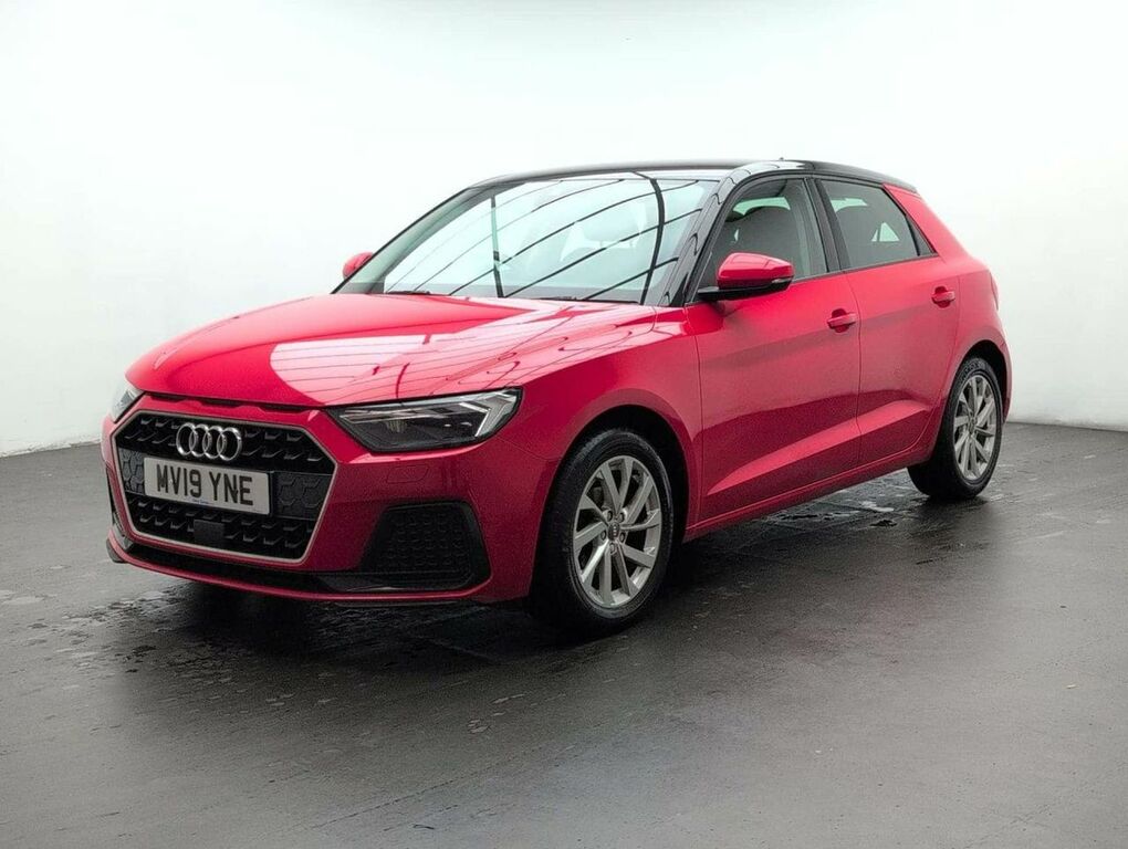 Audi A1 1.0 A1 Sportback 25 Tfsi Sport MV19YNE Red #4