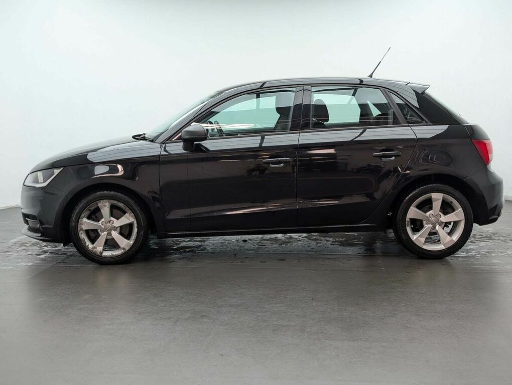 Audi A1 1.4 A1 Sportback Tfsi Sport Nav RJ18HLA Black #5