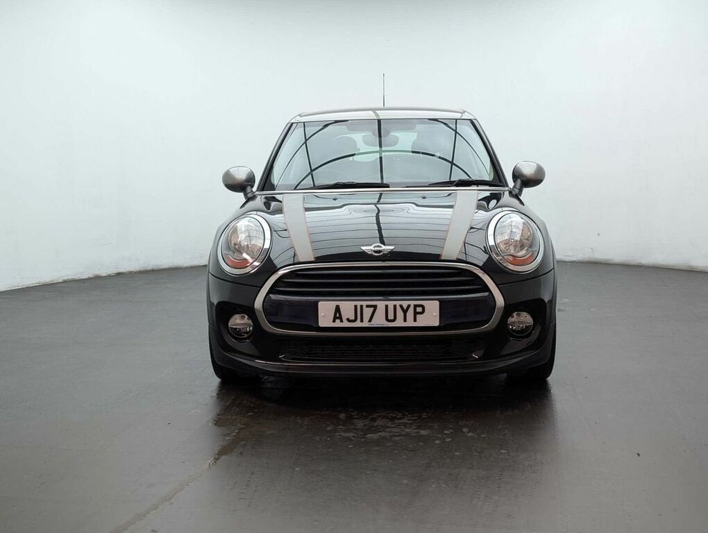 Mini Hatch 1.5 Cooper Seven AJ17UYP Black #3