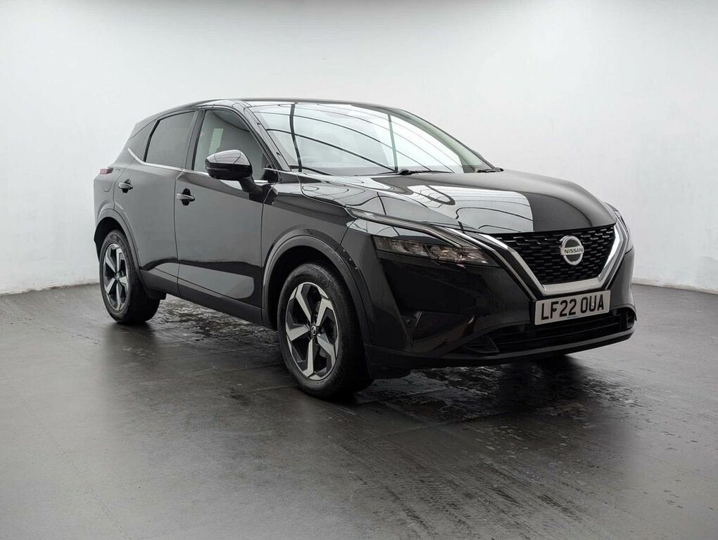 Nissan Qashqai 1.3 Qashqai N-connecta Dig-t Mhev LF22OUA Black #2