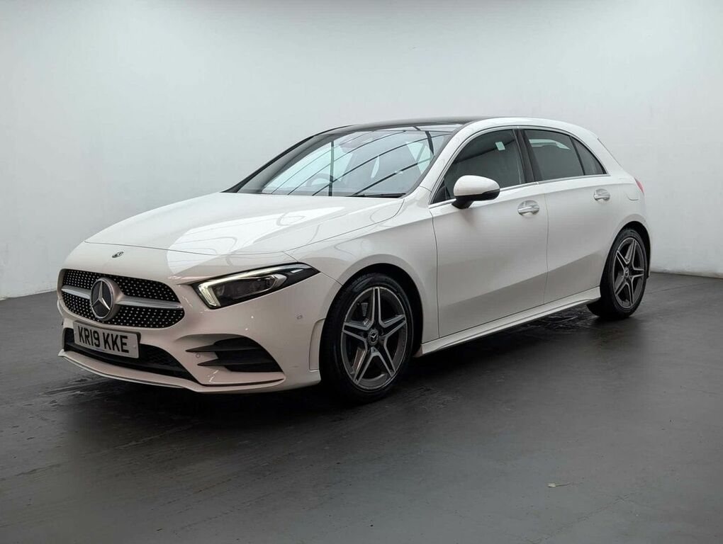 Mercedes-Benz A Class 2.0 A 220 Amg Line Premium KR19KKE White #3
