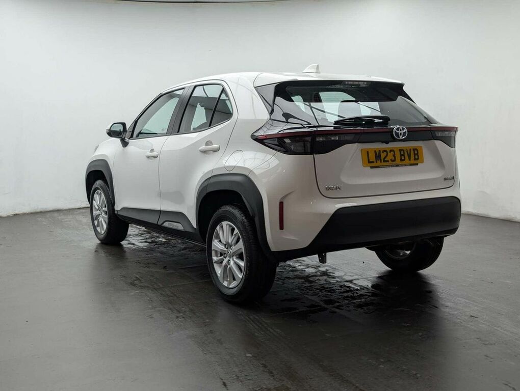 Toyota Yaris Cross 1.5 Yaris Cross Icon Hev LM23BVB White #6