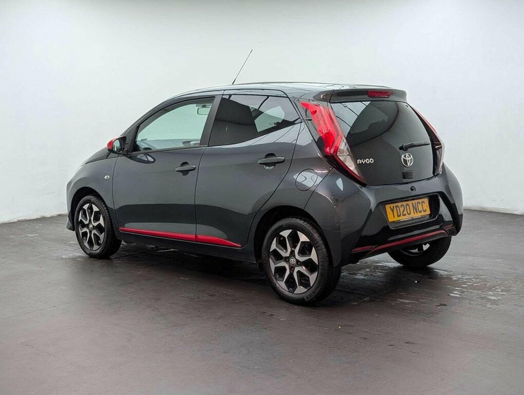 Toyota Aygo X 1L X-trend Grey #5