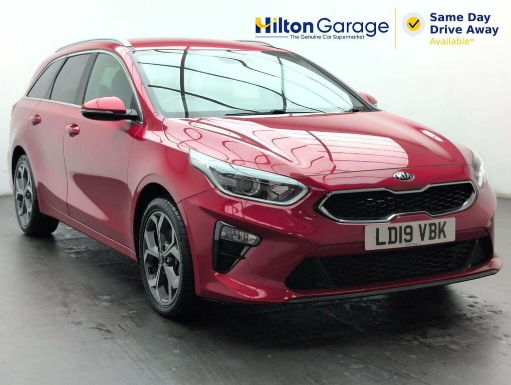 Kia Ceed 1.6 Ceed 3 Crdi Isg Red