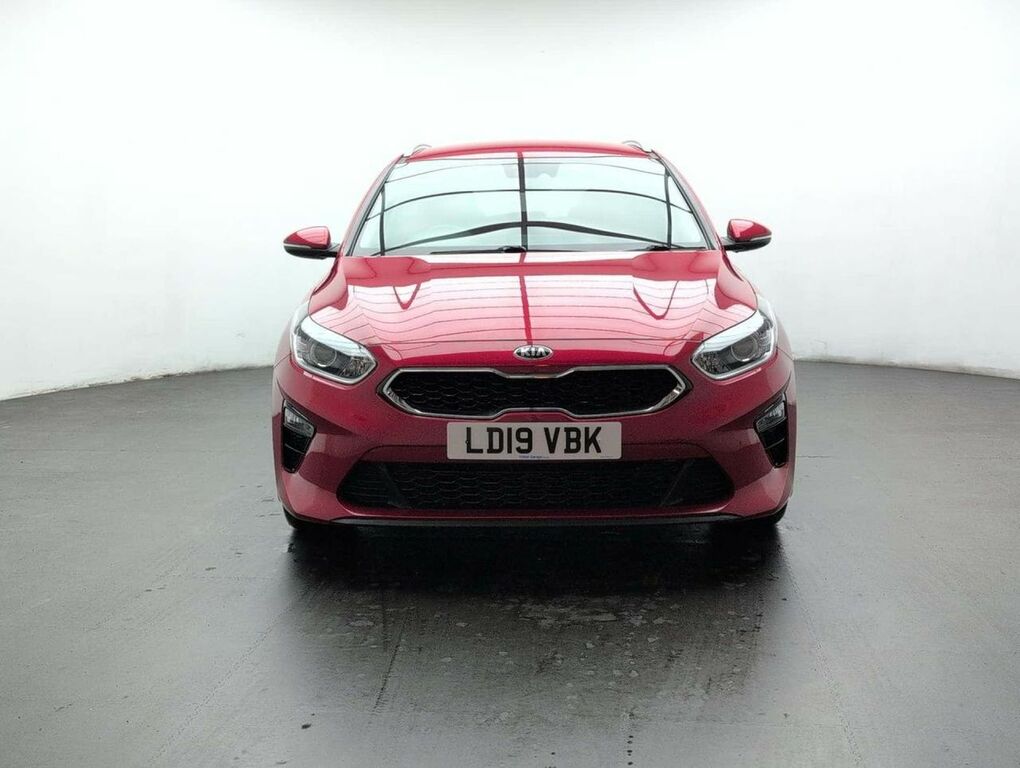 Kia Ceed 1.6 Ceed 3 Crdi Isg Red #3