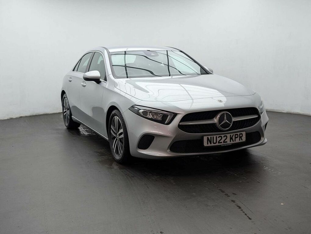 Mercedes-Benz A Class 1.3 A 200 Sport NU22KPR Silver #2