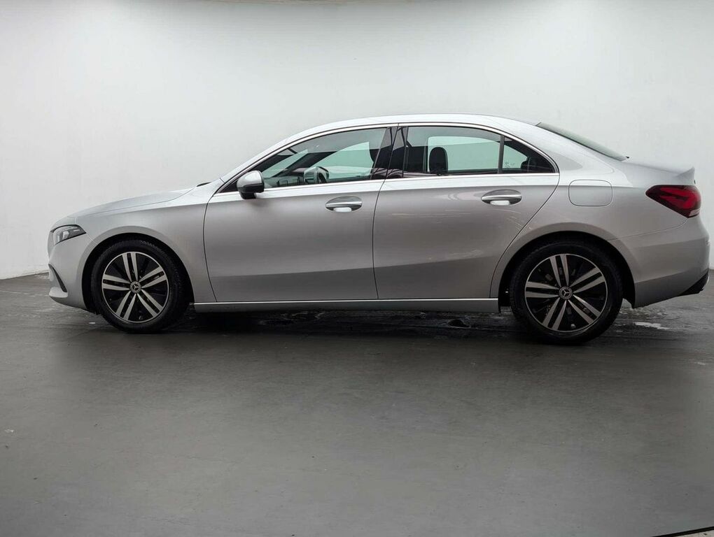 Mercedes-Benz A Class 1.3 A 200 Sport NU22KPR Silver #5