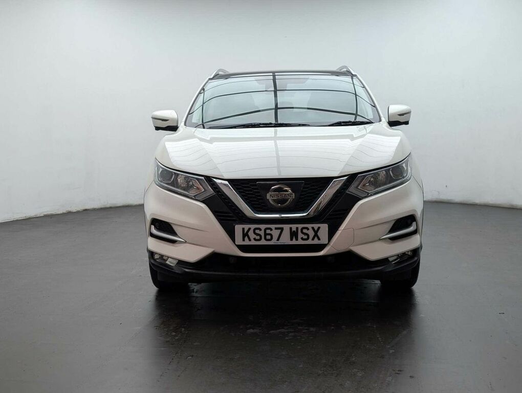 Nissan Qashqai 1.6 Qashqai N-connecta Dig-t White #3