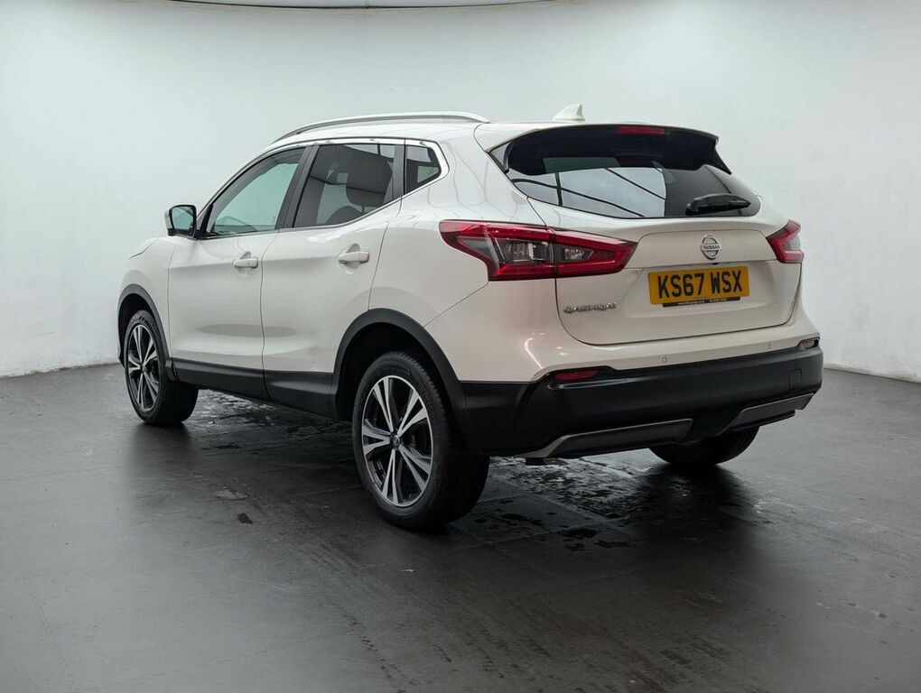 Nissan Qashqai 1.6 Qashqai N-connecta Dig-t White #6