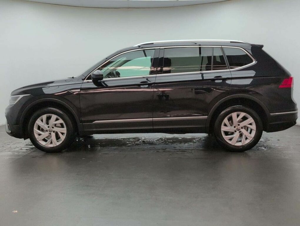 Volkswagen Tiguan Allspace 1.5 Tiguan Allspace Life Tsi LO72XTU Black #5
