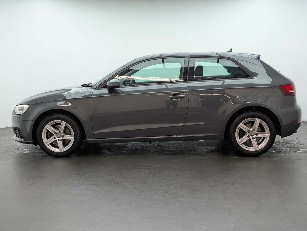 Audi A3 1.5 A3 Se Tfsi WT17OUX Grey #5