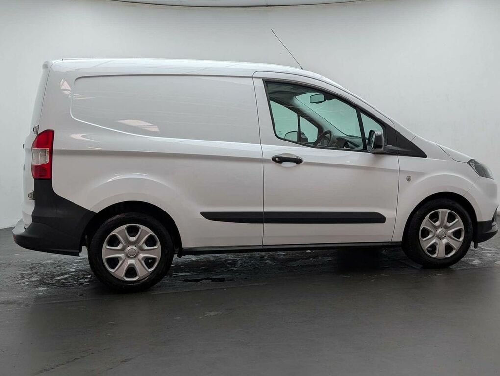 Ford Transit Courier 1.5 Transit Courier Trend Tdci White #4
