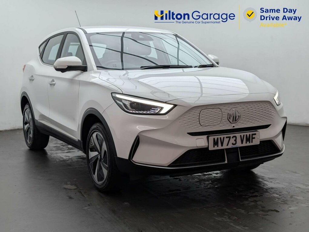 MG ZS Suv White