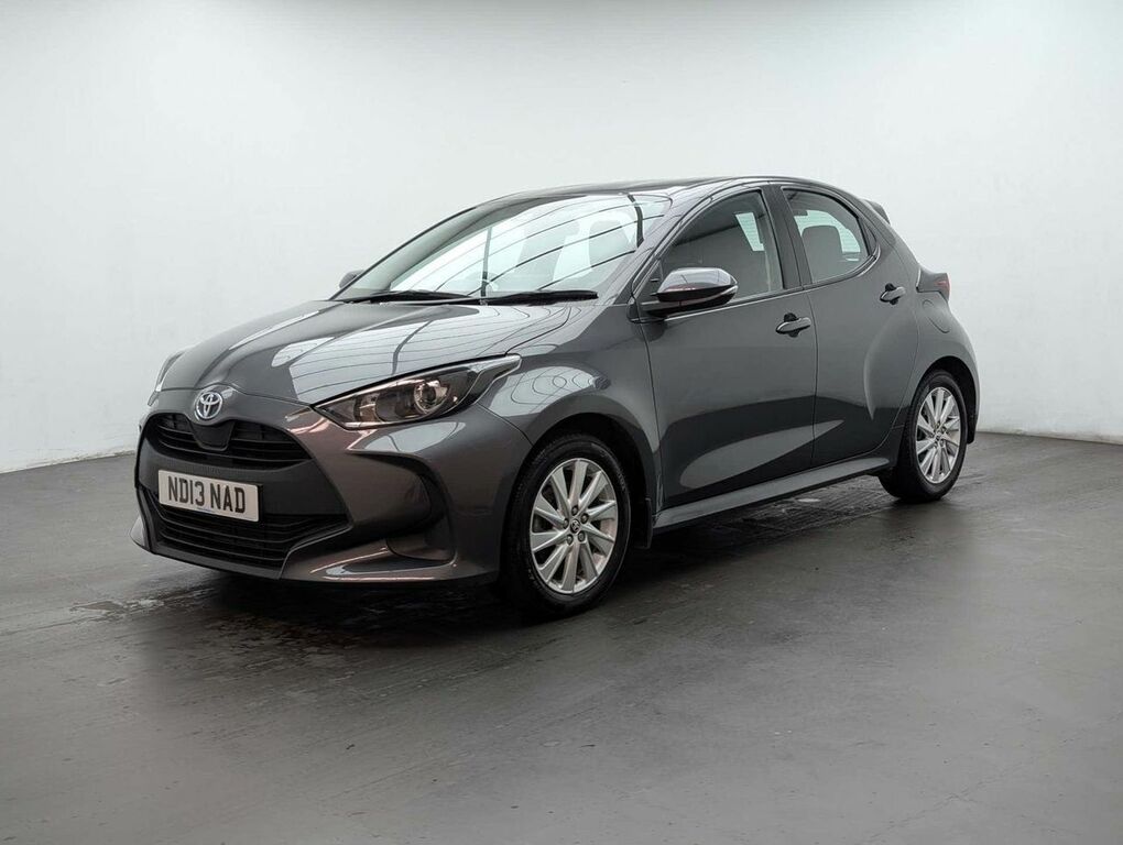 Toyota Yaris 1.5 Yaris Icon Hev Cvt ND13NAD Grey #4