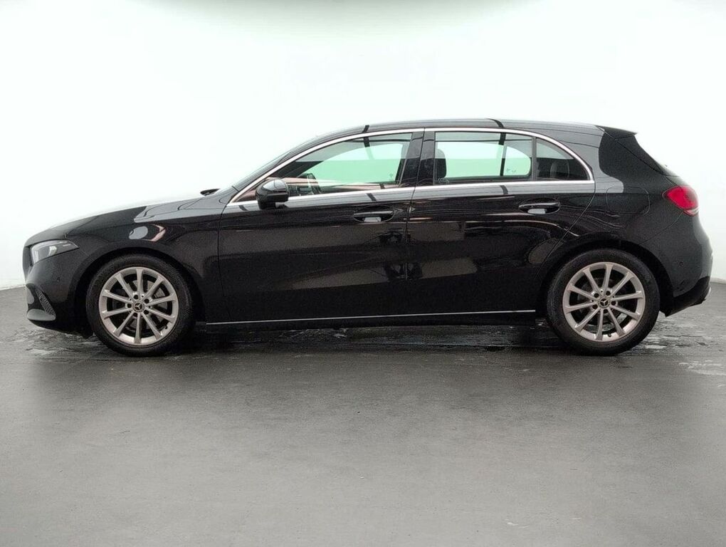 Mercedes-Benz A Class 1.3 A 200 Sport Executive GU21VLZ Black #5
