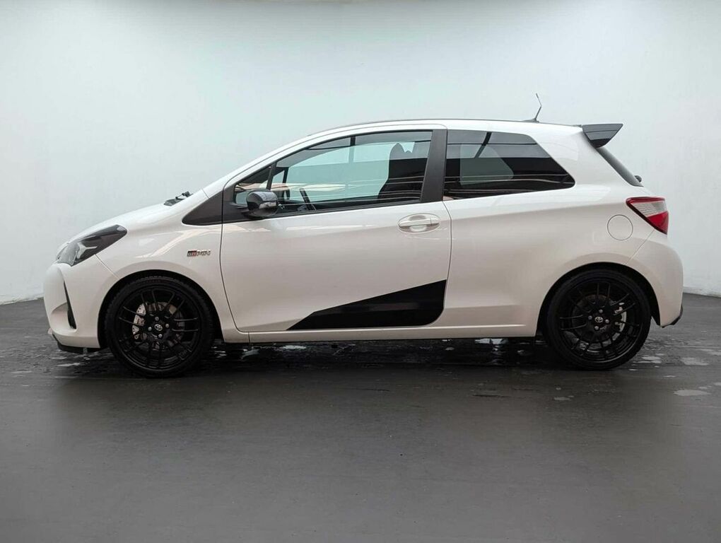 Toyota Yaris 1.8 Yaris Grmn RO18AXM White #5