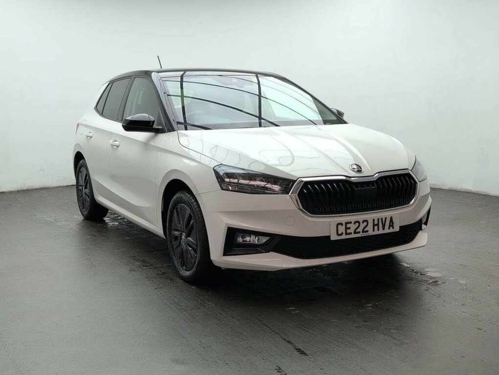 Skoda Fabia 1L Colour Edition CE22HVA White #2