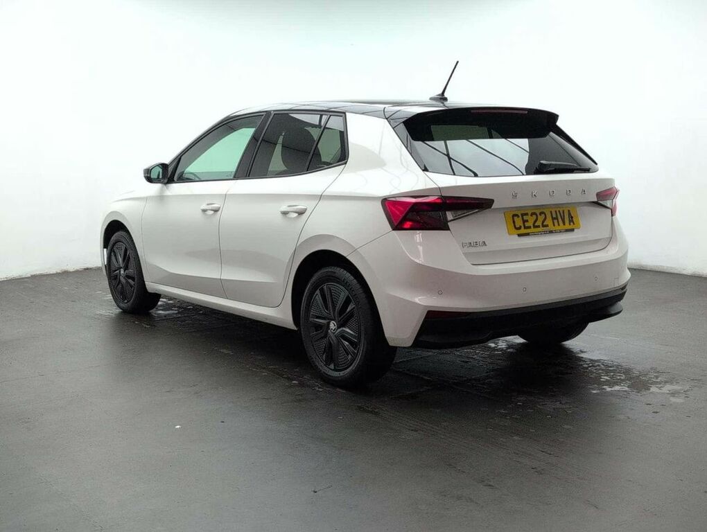 Skoda Fabia 1.0 Fabia Colour Edition Tsi CE22HVA White #6