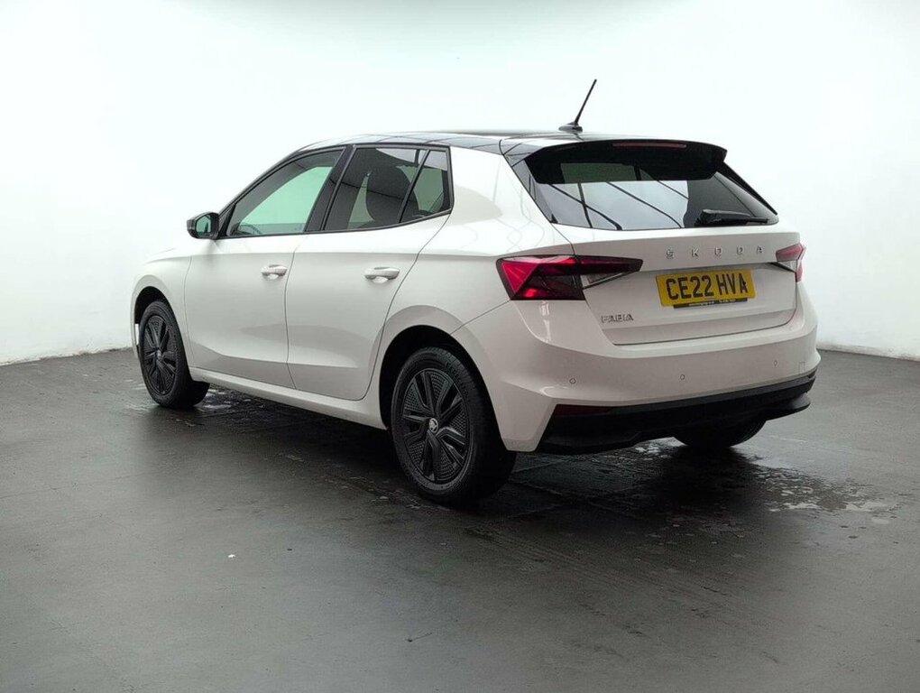 Skoda Fabia 1L Colour Edition CE22HVA White #6