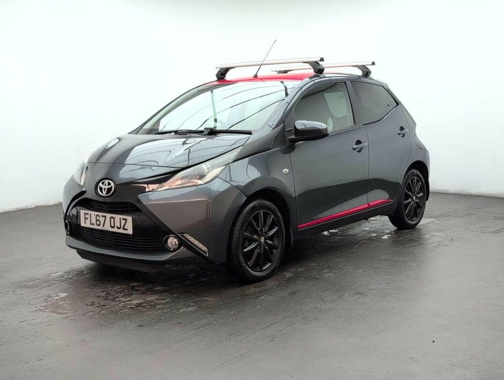 Toyota Aygo X 1L X-press FL67OJZ Grey #4