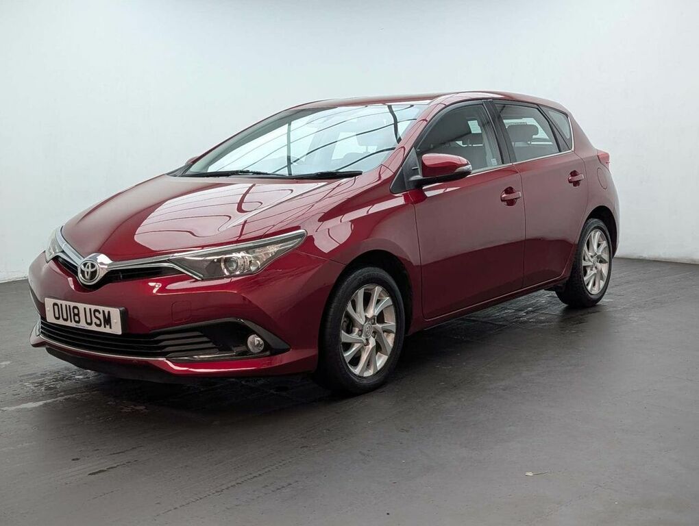 Toyota Auris 1.2 Auris Icon Tech Vvt-i OU18USM Red #4