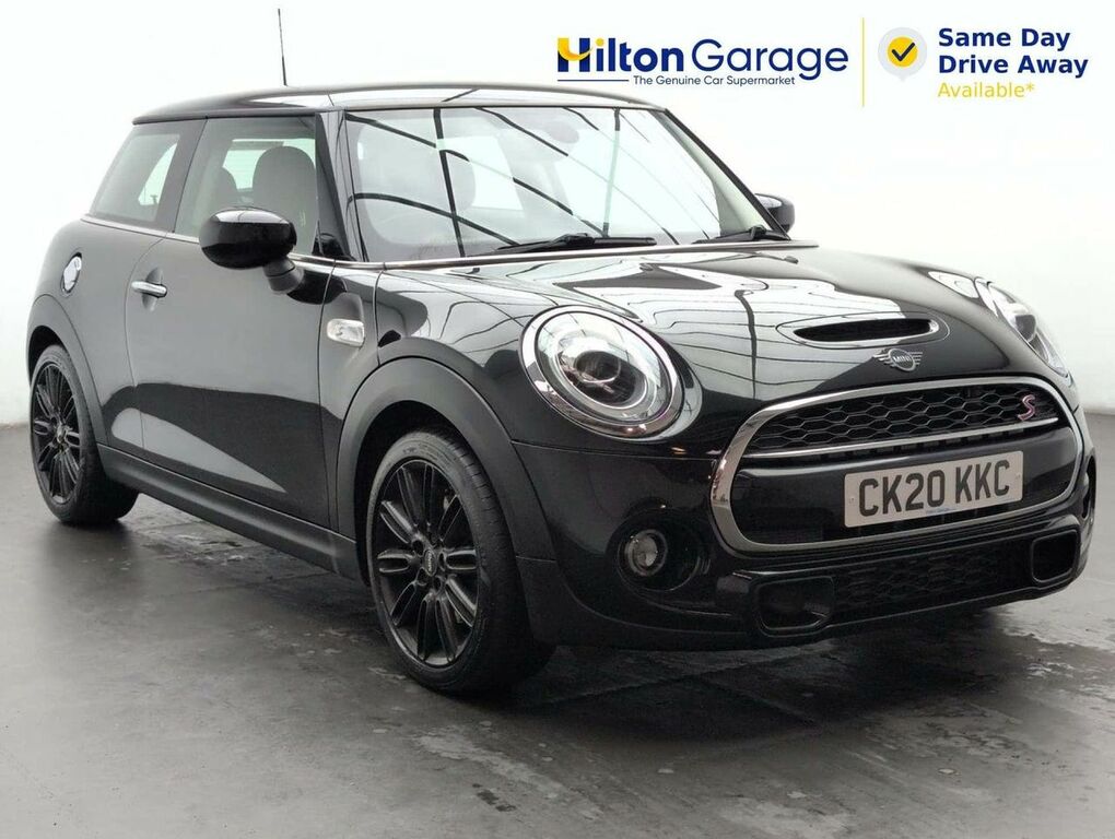Mini Hatch 2.0 Cooper S Classic Black