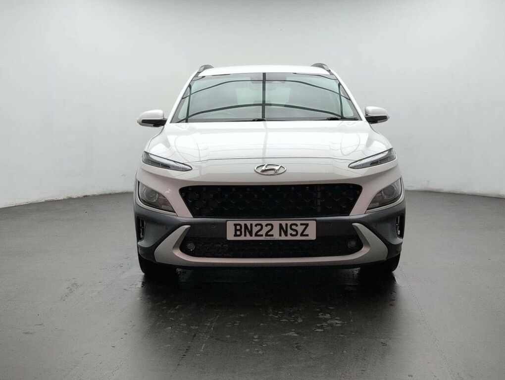 Hyundai Kona 1.0 Kona Premium Tgdi Mhev BN22NSZ White #3