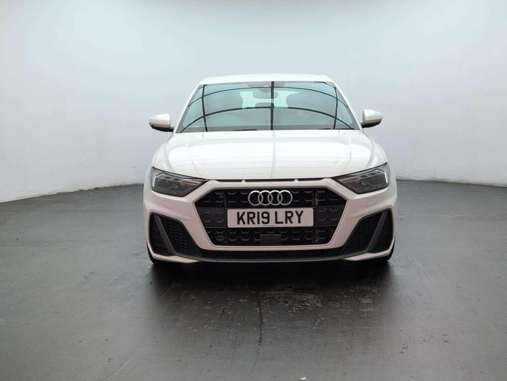 Audi A1 1.5L S Line KR19LRY White #3