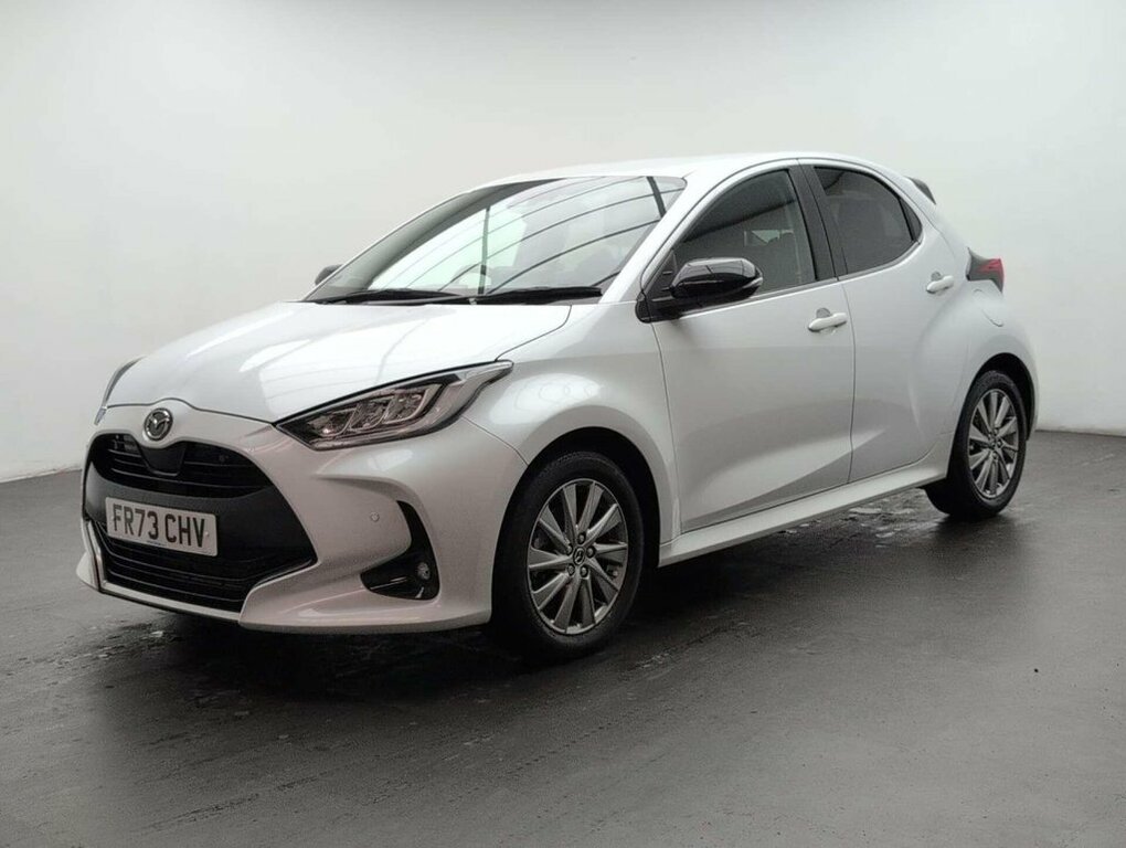 Mazda 2 1.5L Select FR73CHV White #4