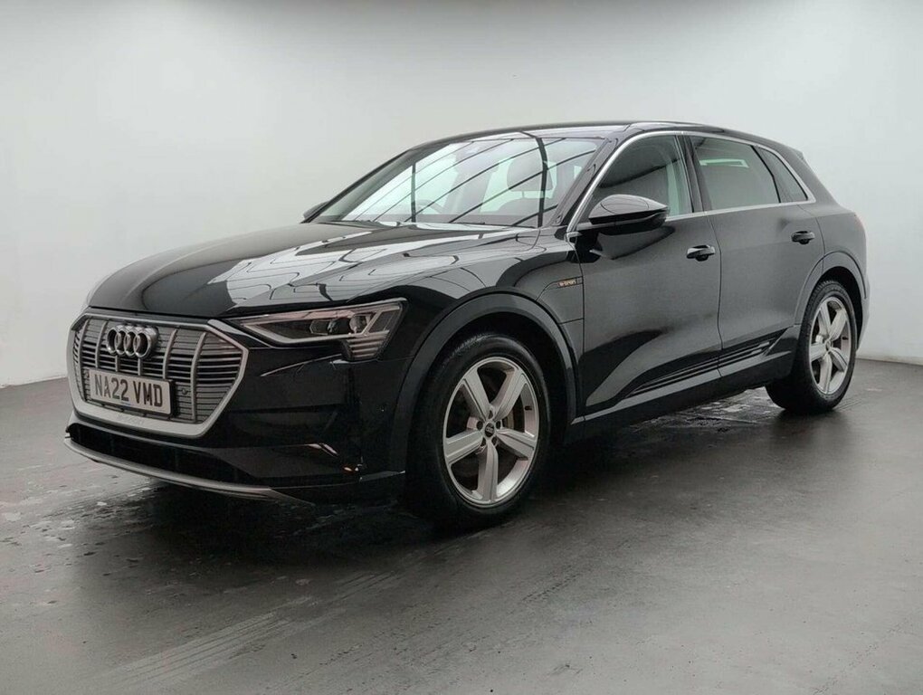 Audi E-tron Suv NA22VMD Black #4