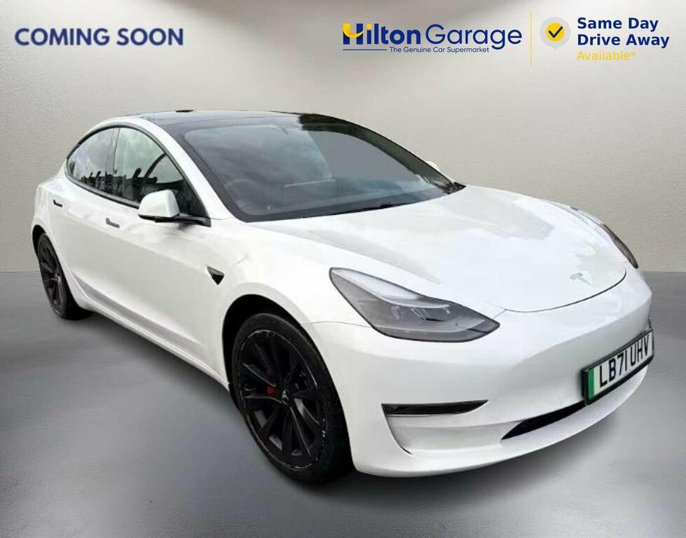 Tesla Model 3 Saloon White