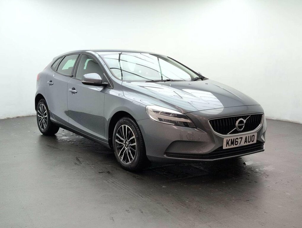Volvo V40 1.5L Momentum Nav Plus Grey #2