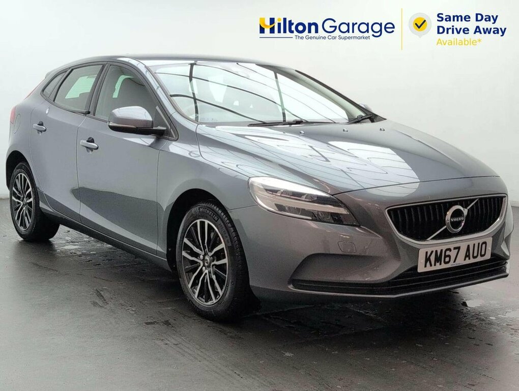 Volvo V40 1.5L Momentum Nav Plus Grey