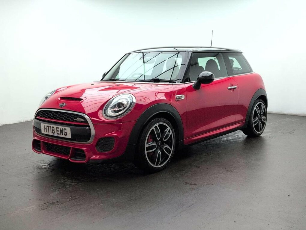 Mini Hatch 2.0 John Cooper Works Red #4