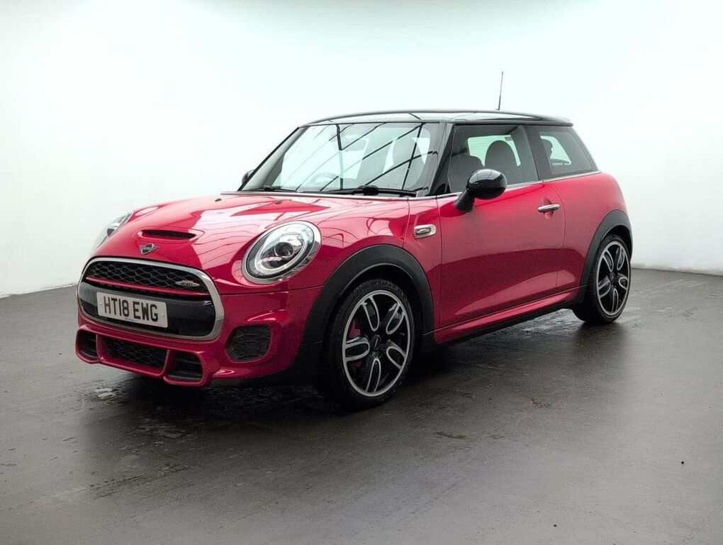 Mini Hatch 2.0 John Cooper Works Red #4