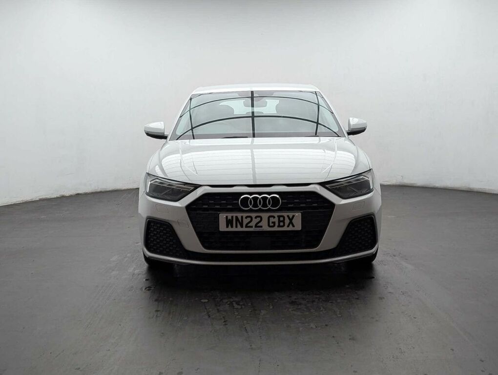 Audi A1 1.0 A1 Sportback 25 Tfsi Technik WN22GBX White #3