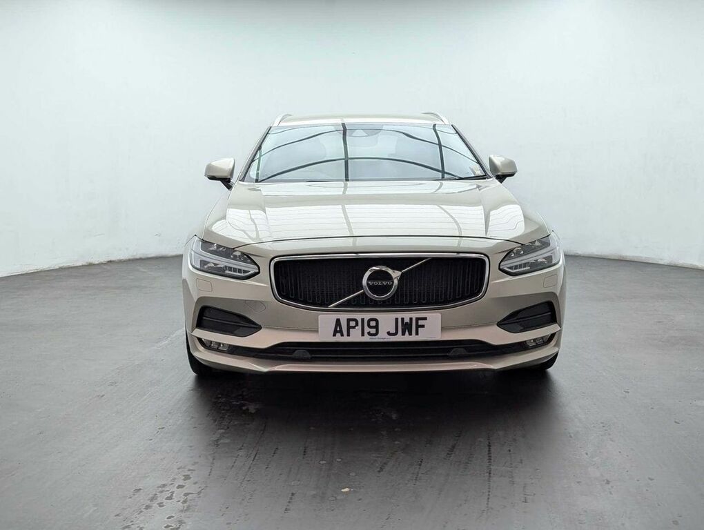 Volvo V90 2.0 V90 Momentum Pro T4 AP19JWF Gold #3