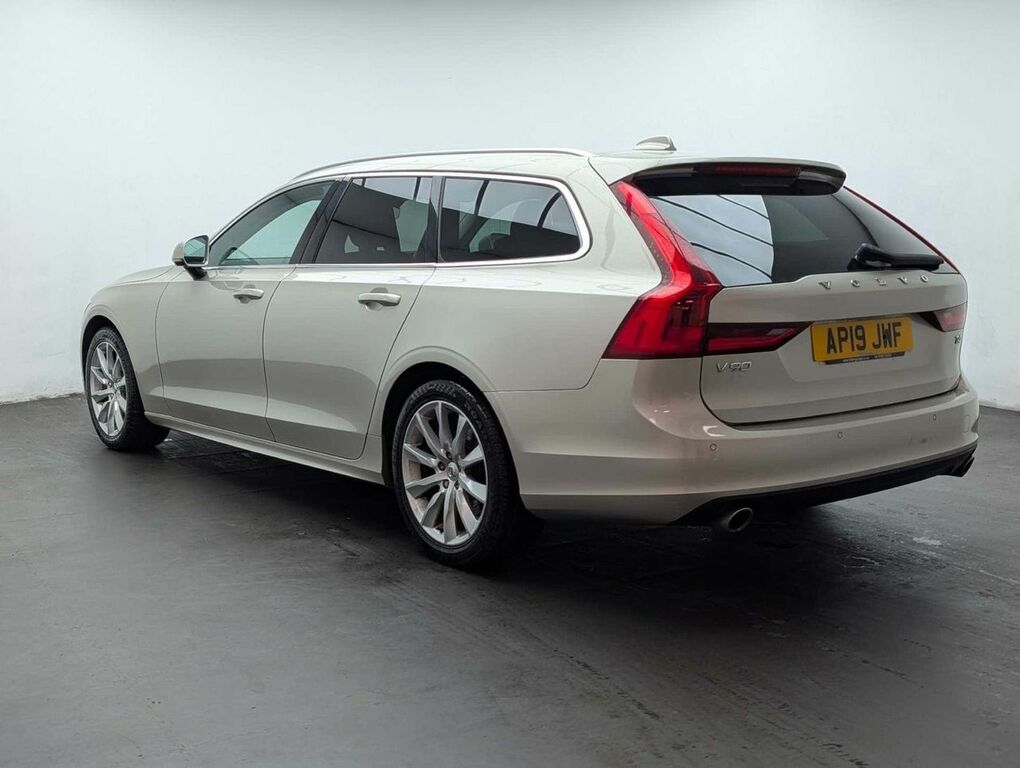 Volvo V90 2.0 V90 Momentum Pro T4 AP19JWF Gold #6