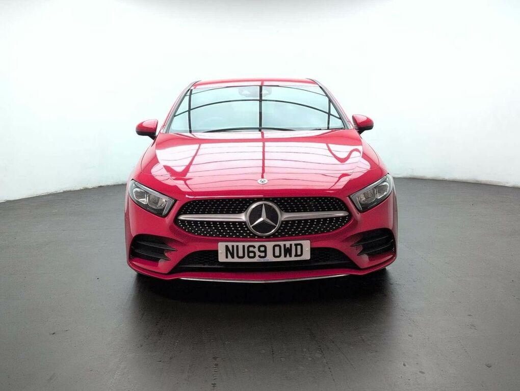 Mercedes-Benz A Class 1.3 A 200 Amg Line Premium NU69OWD Red #3