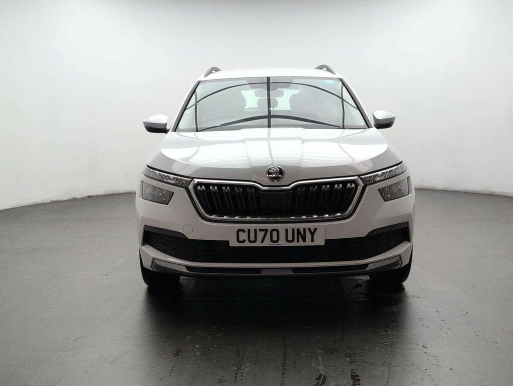 Skoda Kamiq 1.5 Kamiq Se Tsi CU70UNY White #3