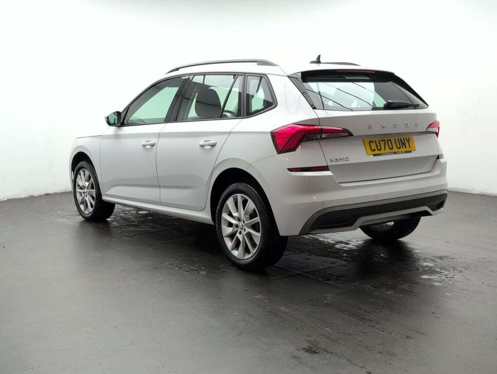 Skoda Kamiq 1.5 Kamiq Se Tsi CU70UNY White #6