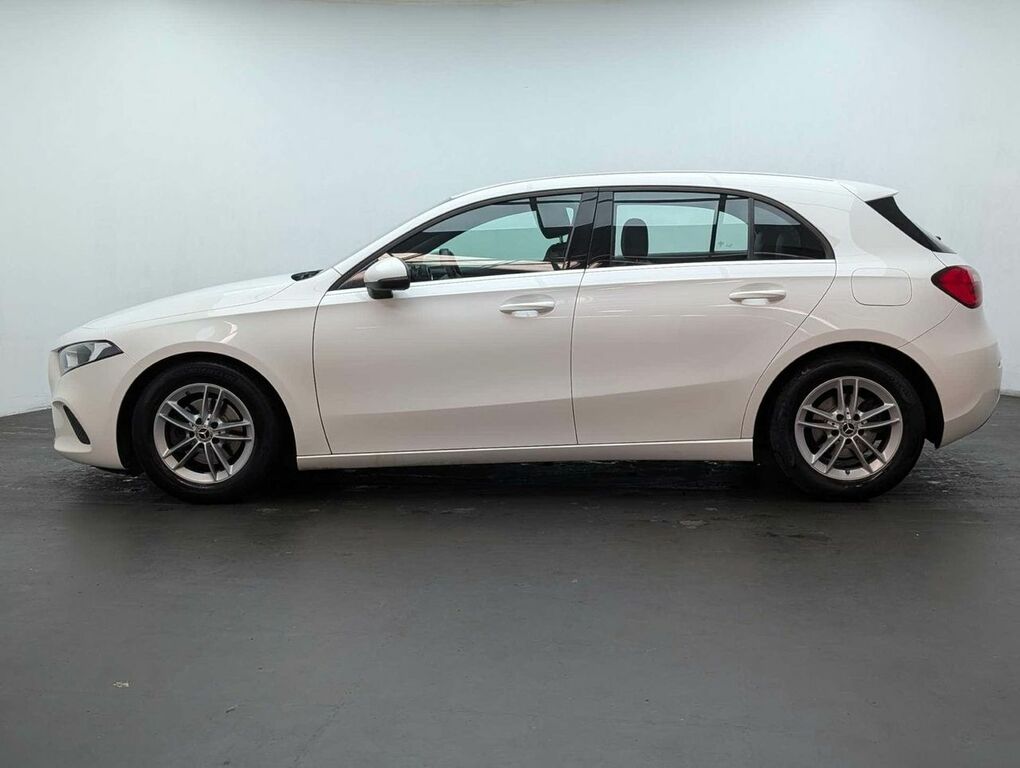 Mercedes-Benz A Class 1.3 A 180 Se GC19CGV White #5