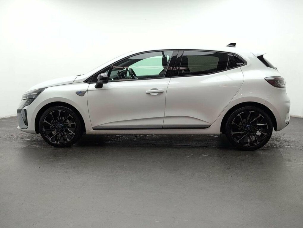 Renault Clio 1.6L Esprit Alpine YB73UNV White #5