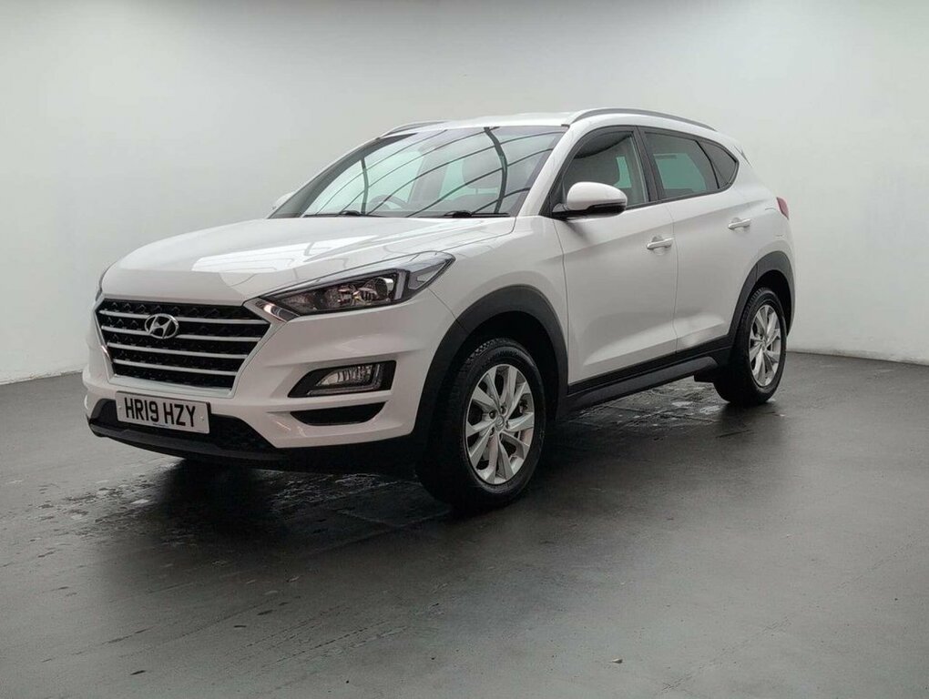 Hyundai Tucson 1.6L Se Nav HR19HZY White #4