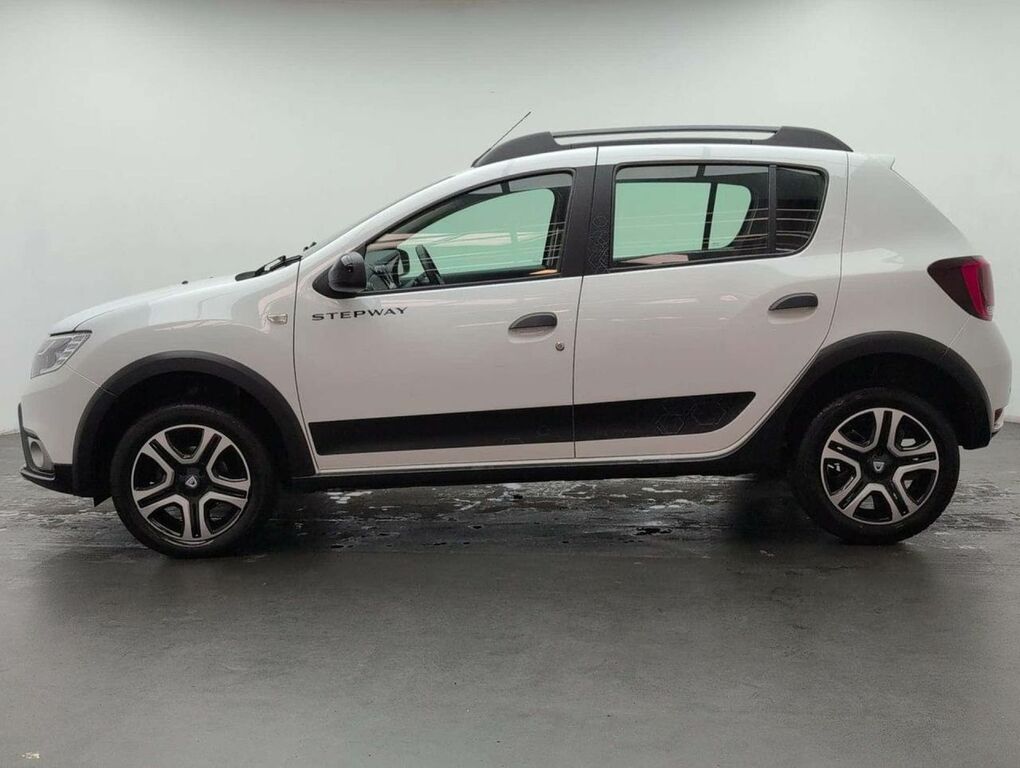 Dacia Sandero Stepway 0.9 Sandero Stepway Se Twenty Tce YF20RXZ White #5
