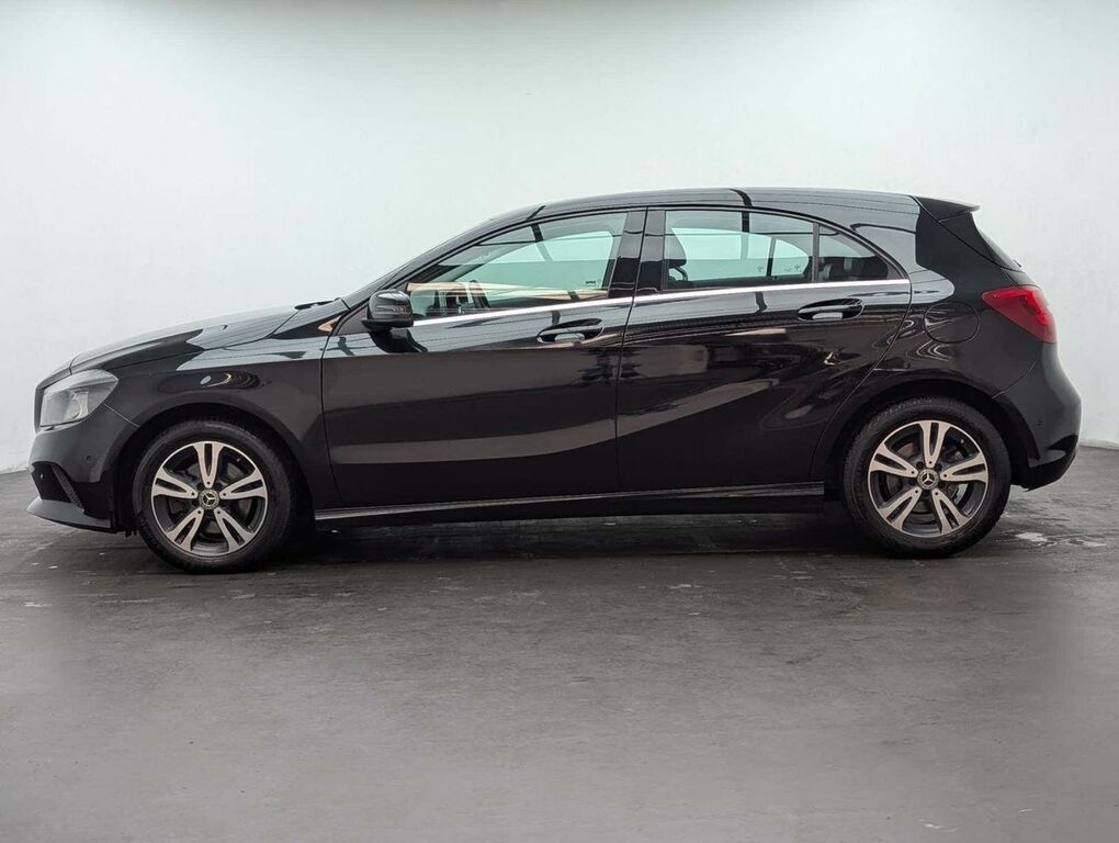 Mercedes-Benz A Class 1.6 A 160 Se Executive Black #5